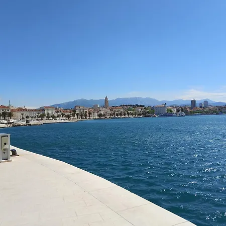 Azur Bacvice Split