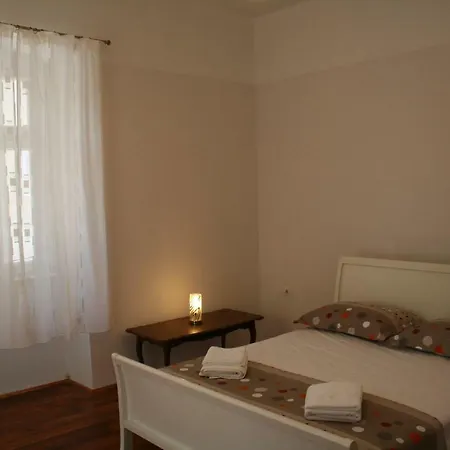 Azur Bacvice * سبليت